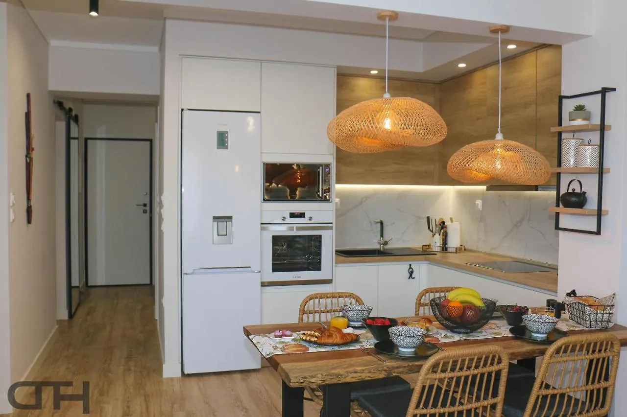 Luxury 80M2 Apartment With Balcony Downtown Thessaloniki
