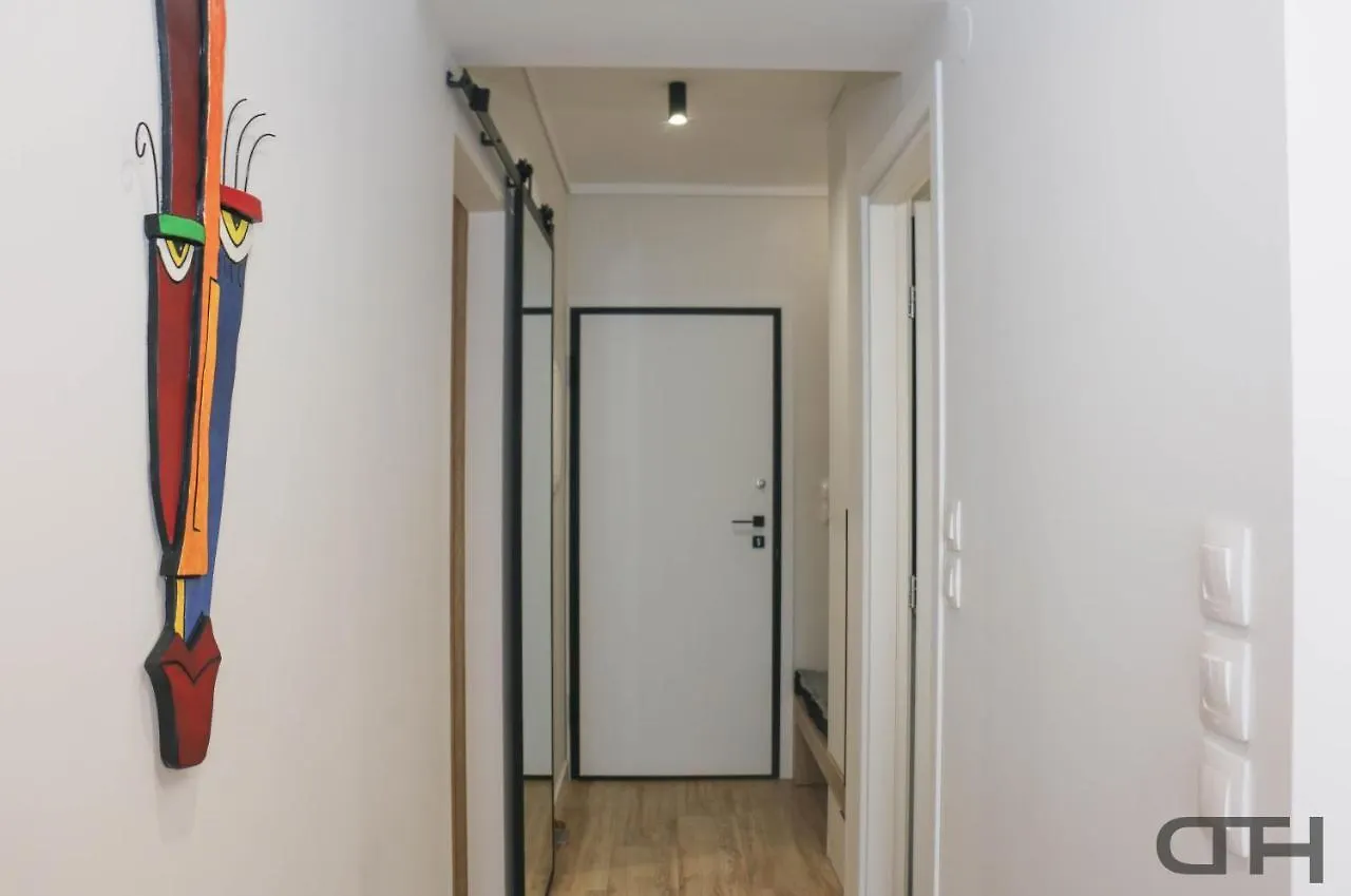 Luxury 80M2 Apartment With Balcony Downtown Thessaloniki Griekenland