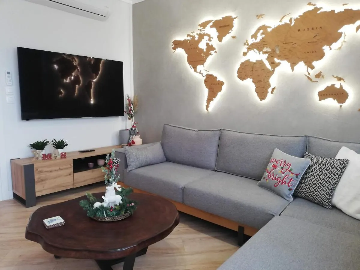 Luxury 80M2 Apartment With Balcony Downtown Selanik