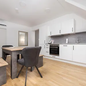https://myschonbrunn-apartments.vienna-besthotels.com